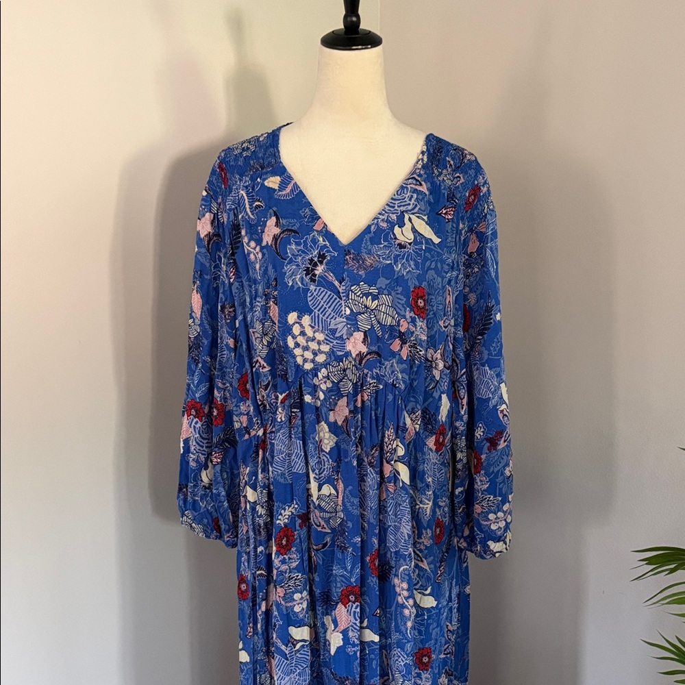 Chic Blue Floral Maxi Dress